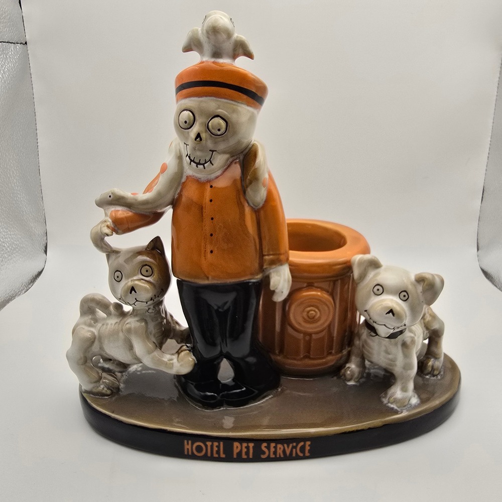 Yankee Candle Hotel Pet Service Skeleton Bellhop Figurine Orange Spooky Decor